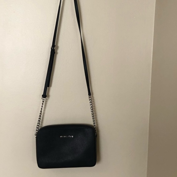 Michael Kors Jet Set East West Crossbody - Picture 2 of 5